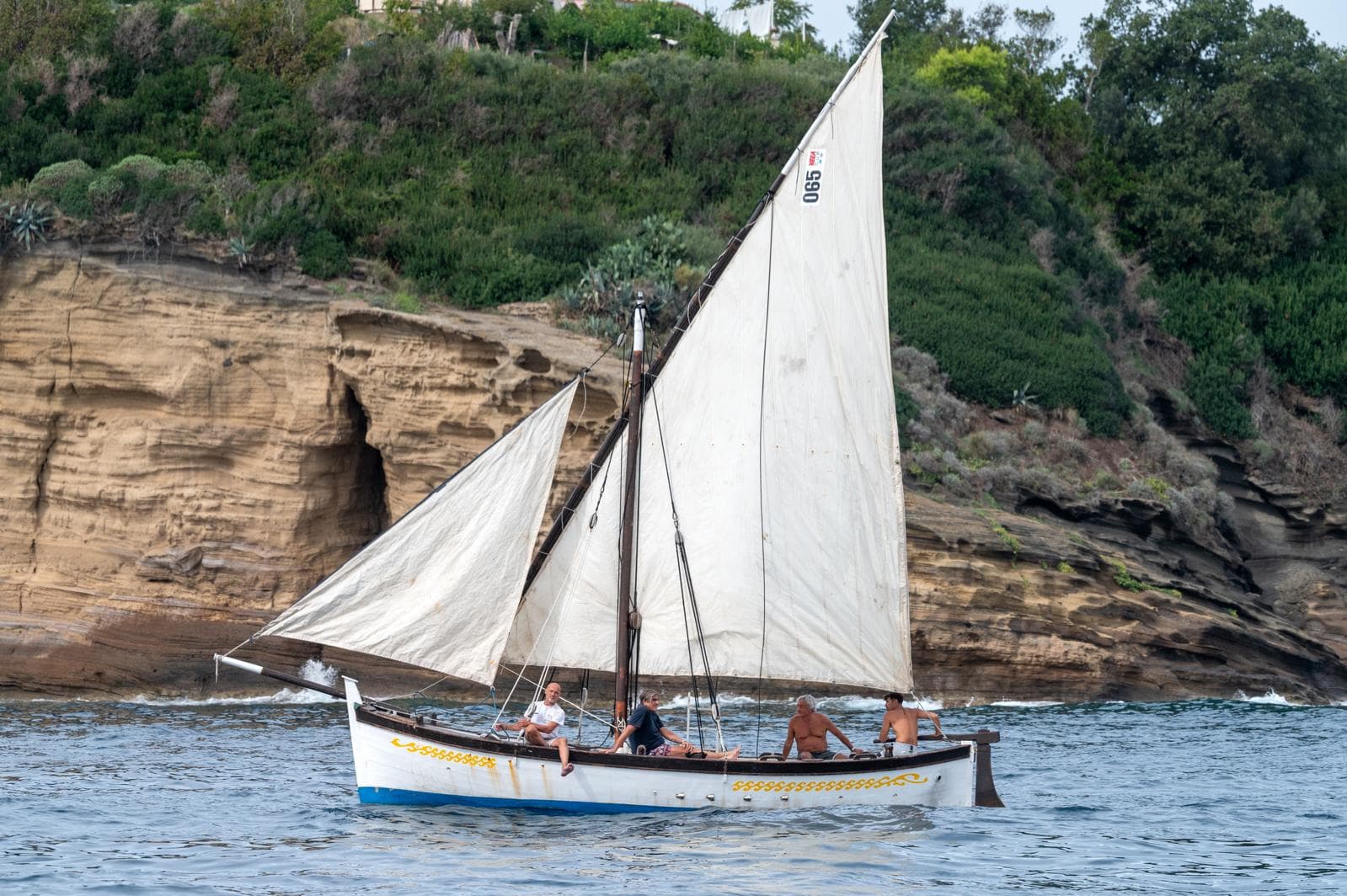 Spedizione in barca a Vela Latina: Campus Biologia Marina